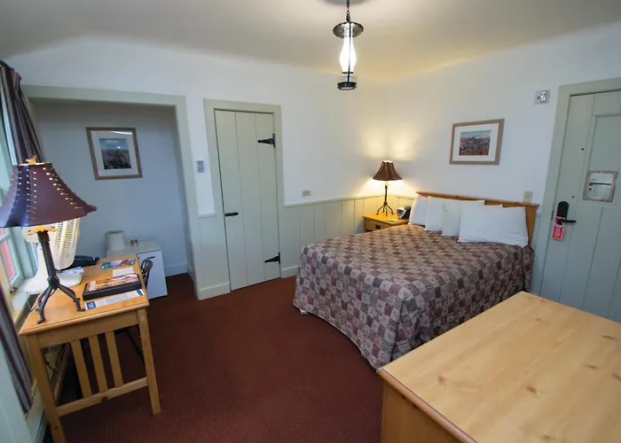 Bright Angel - Inside The Park Hotel Grand Canyon Village